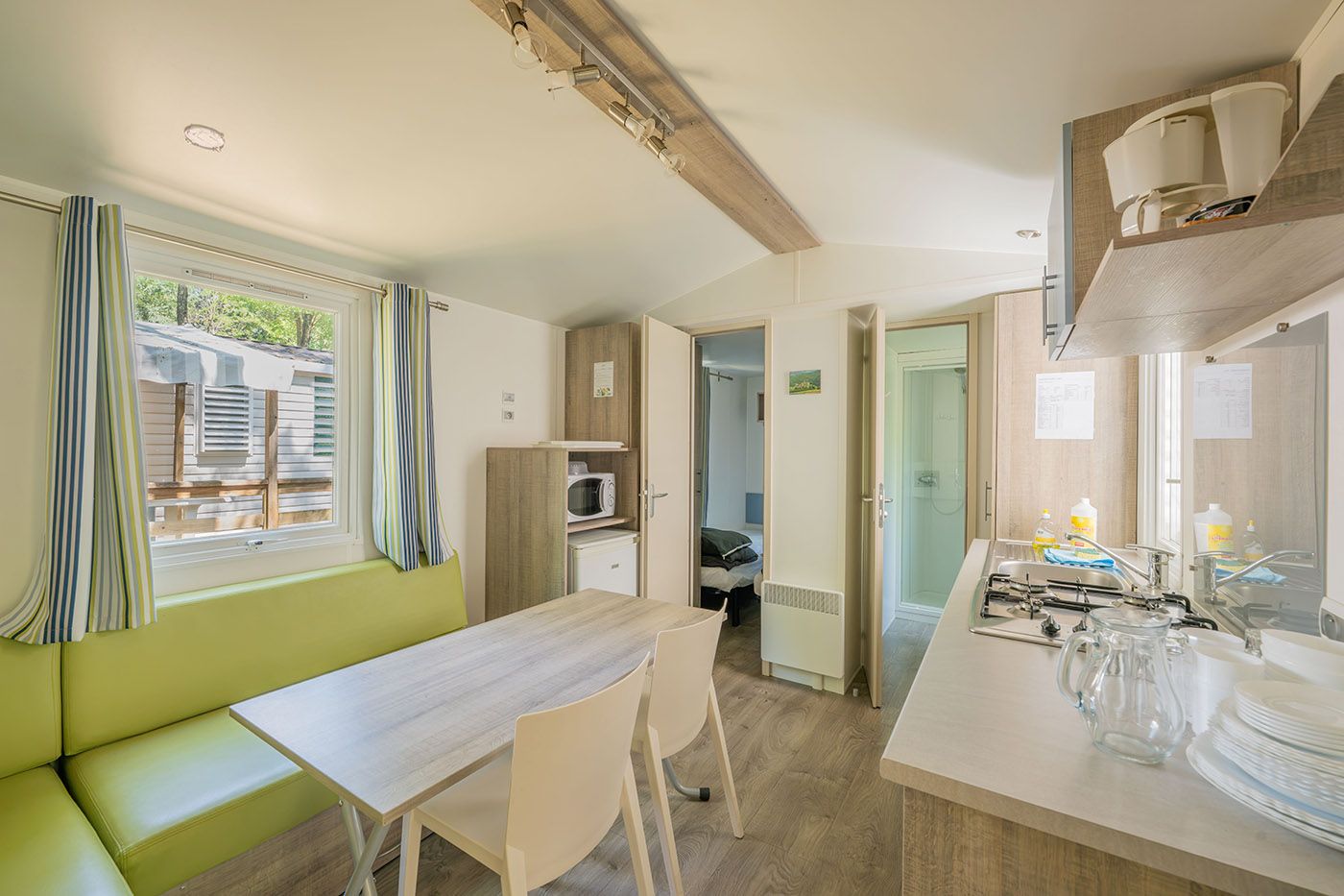 Mobil-Home Azur – 4/6 personnes Mobil-Home Azur - 4/6 personnes