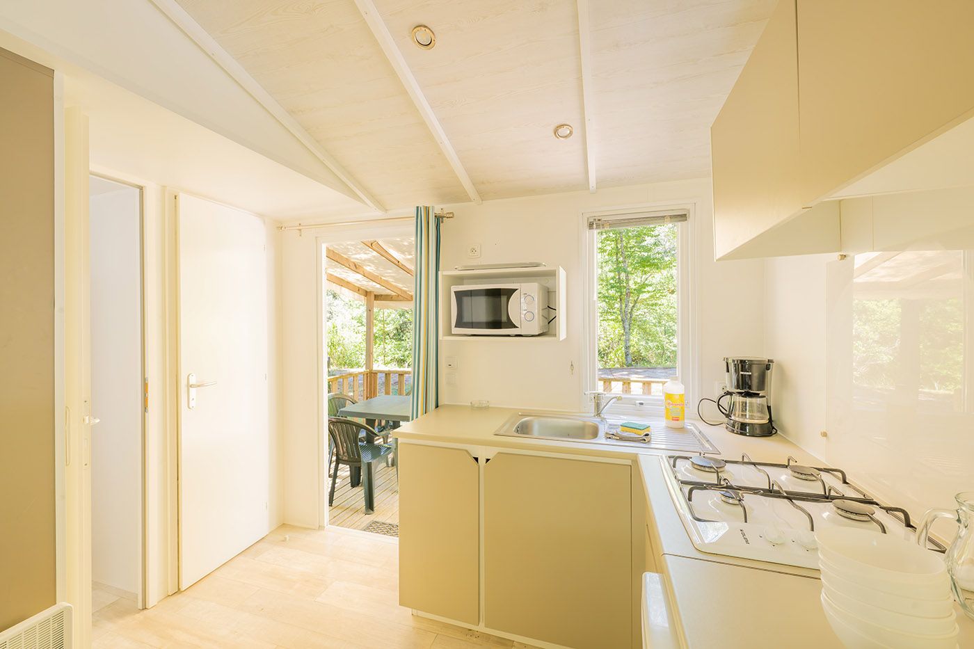 Mobil-Home Cévenol – 5/6 personnes Mobil-Home Cévenol - 5/6 personnes