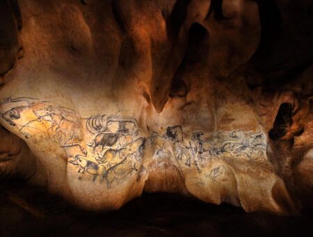 Grotte Chauvet 2 - Le panneau des lions - Patrick Aventurier