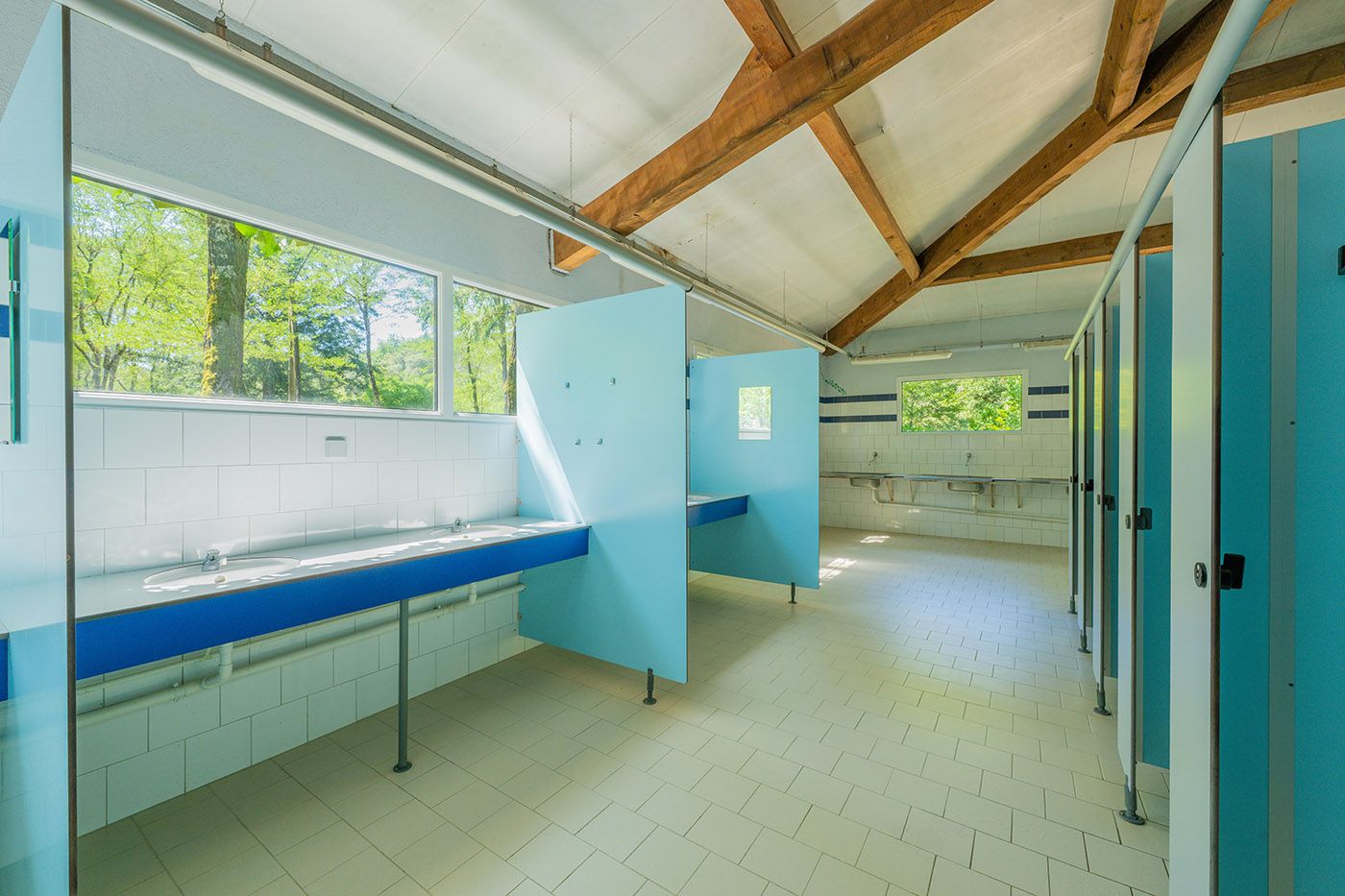 Les sanitaires Les sanitaires