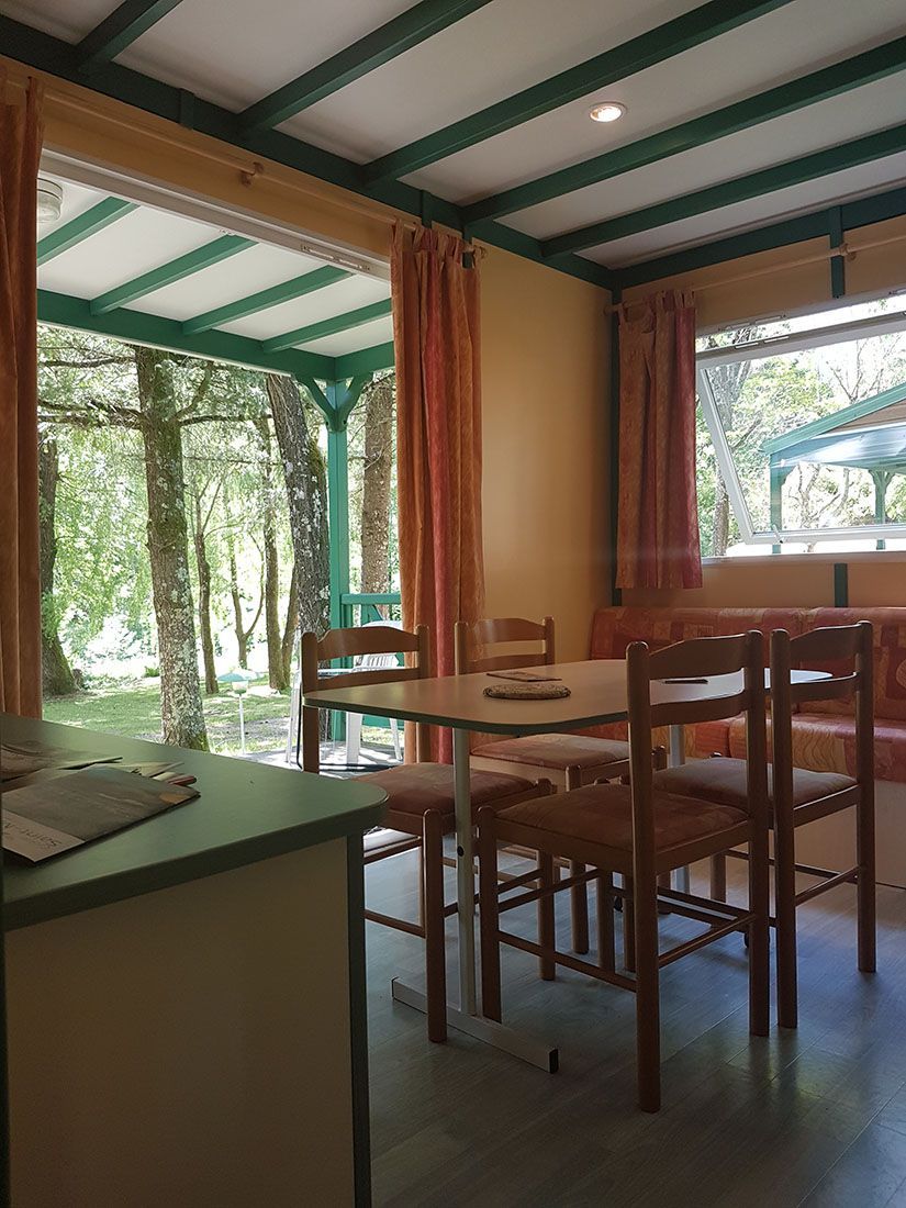 Chalet Quatol – 4/6 personnes Chalet Quatol - 4/6 personnes